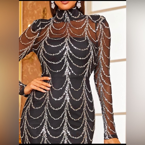 Party Wear - Picture 4 of 8